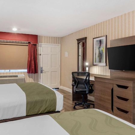 Quality Inn & Suites Anaheim Maingate Bagian luar foto